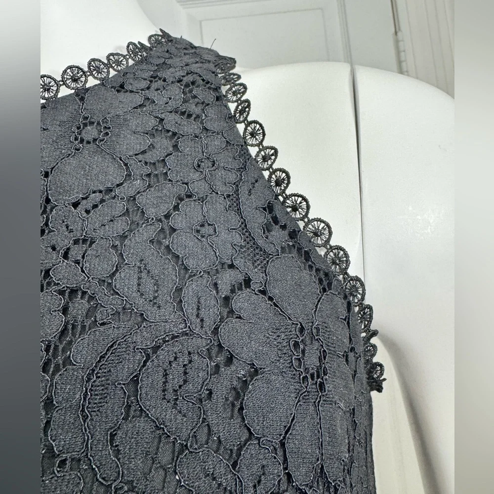 Cabi Black Lace Detail Top Size XS - Picture 5 of 10